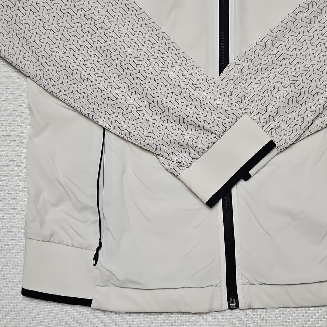 와이드앵글 여성 패턴 바람막이 자켓 (100) 상품이미지4