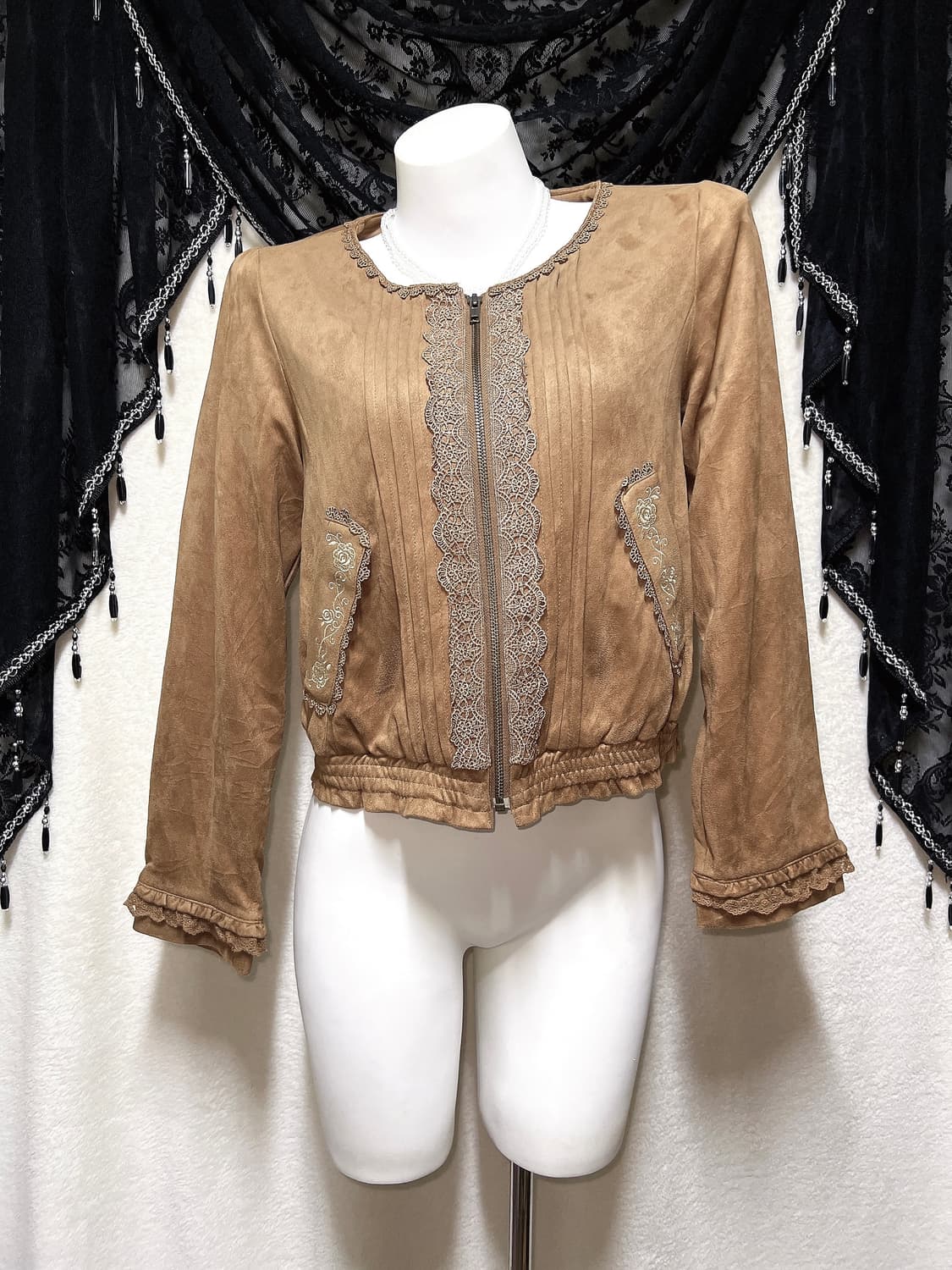 엑시즈팜 라떼갸루 로걀 브라운 레이스프릴 스웨이드 자켓 엔틱 하치 모리 상품이미지4