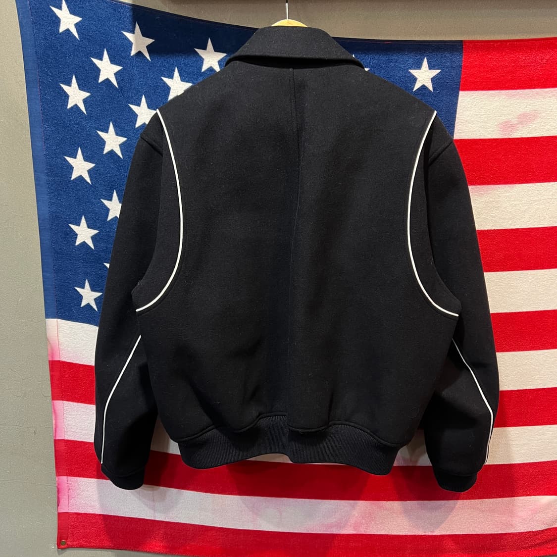 키뮤어 라인 봄버 자켓 상품이미지2