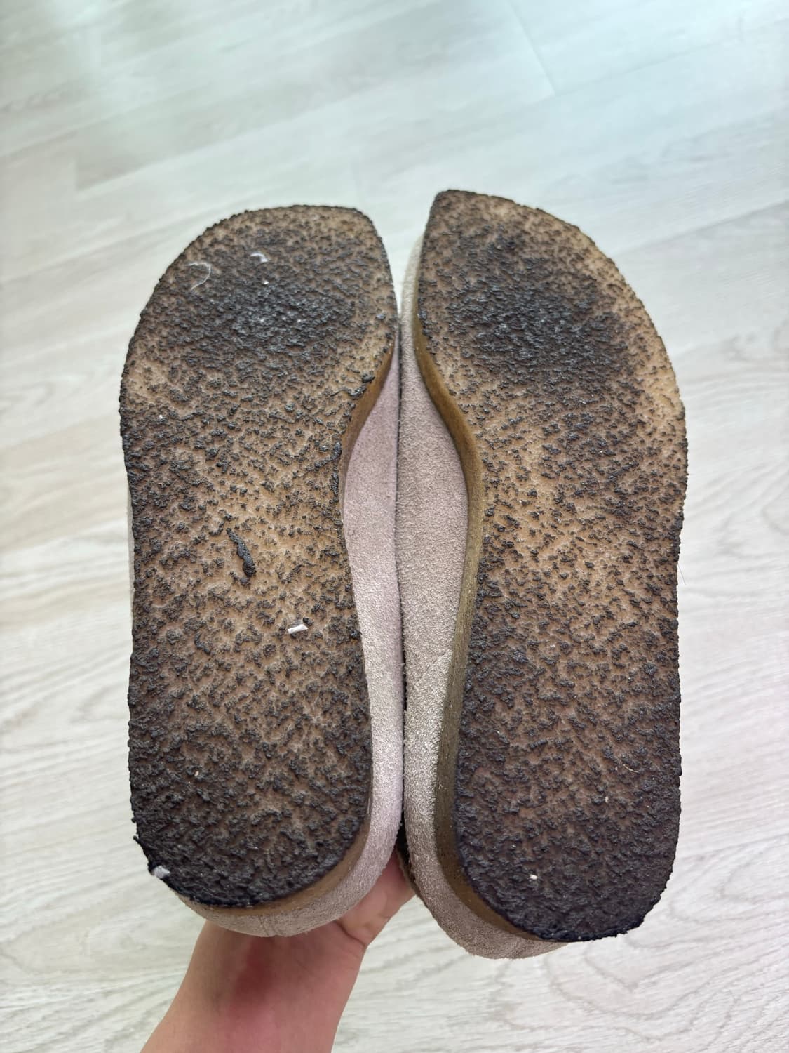 클락스 왈라비 페일 그레이 uk7.5 size260 상품이미지4
