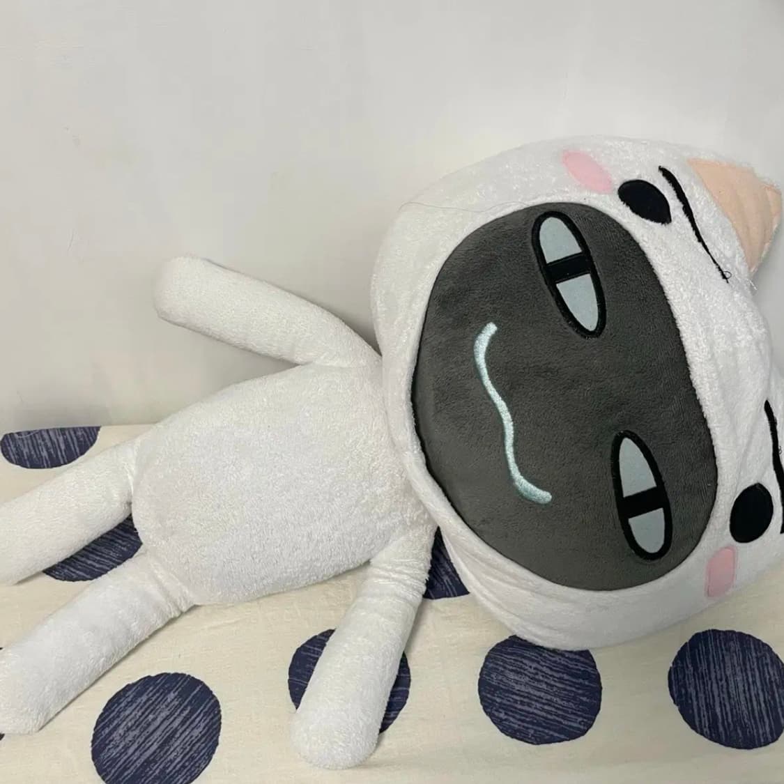 도코데모잇쇼 토로 탈 쓴 쿠로 인형 상품이미지1