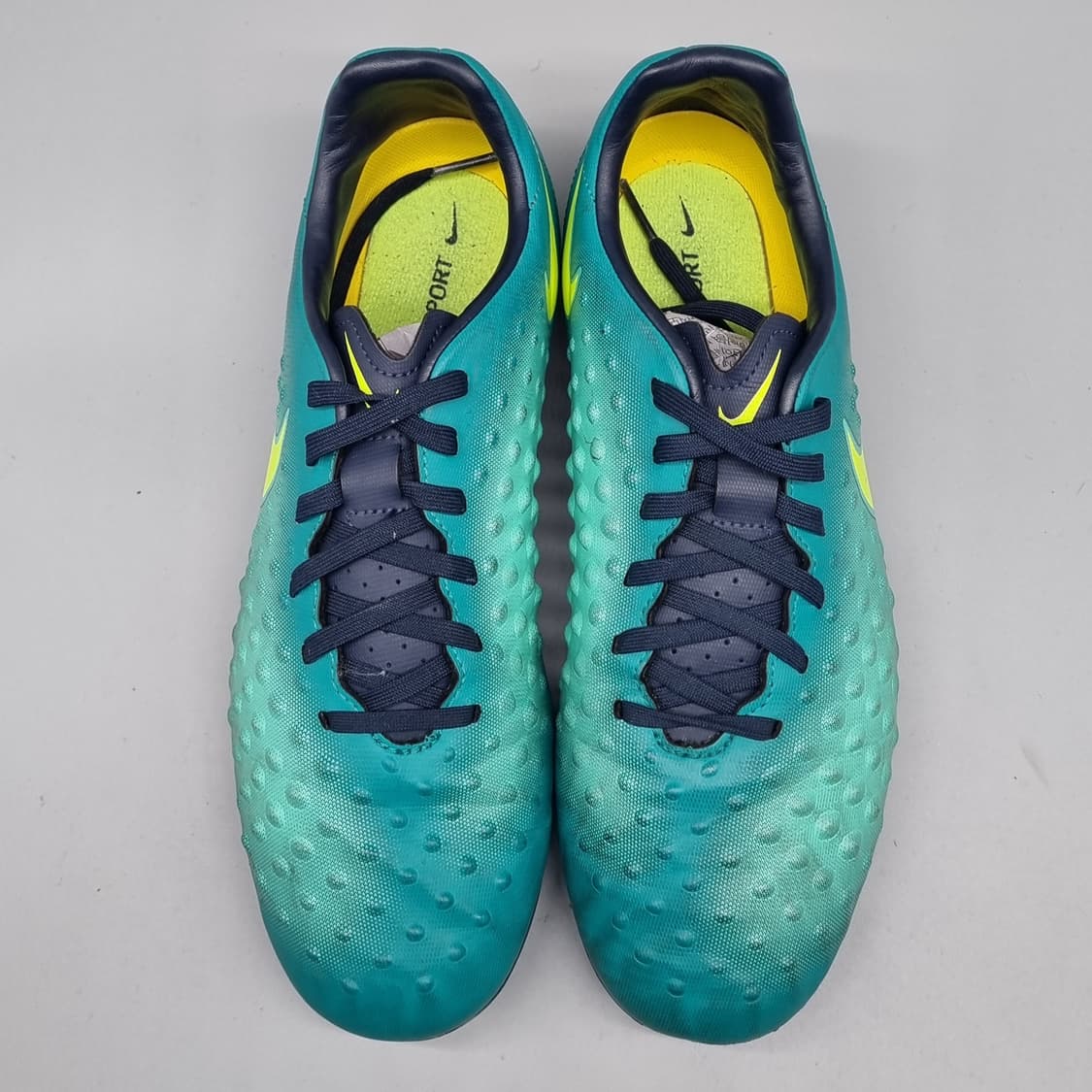 나이키 마지스타 온다 축구화240 상품이미지2