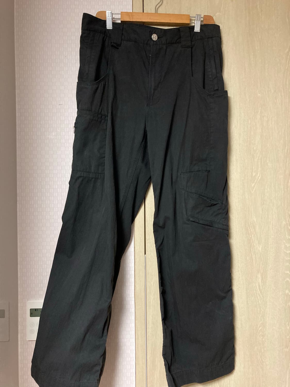 노매뉴얼 17P 워크 팬츠 블랙 상품이미지1