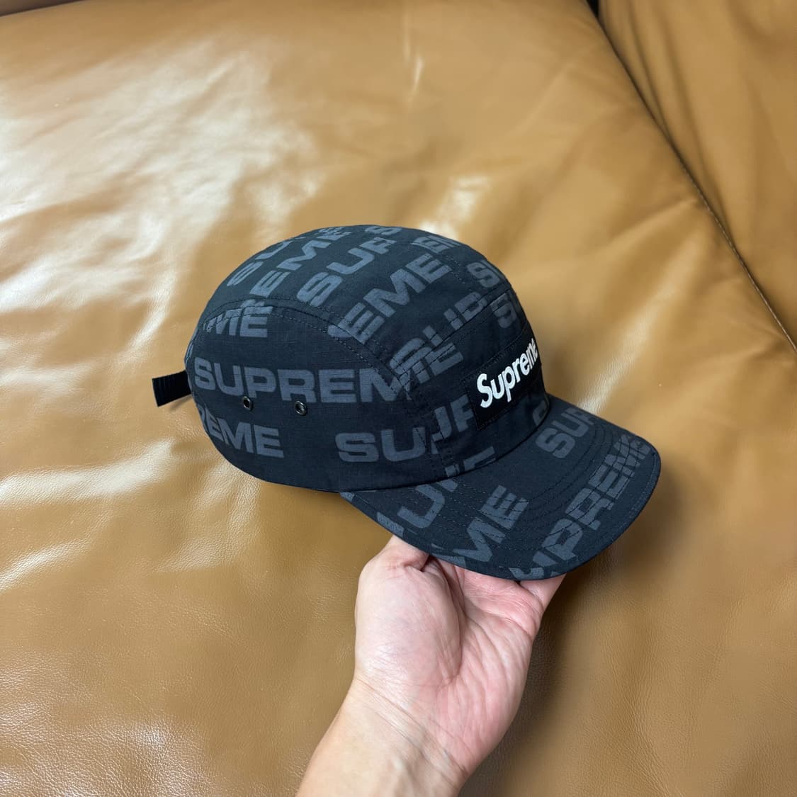 Supreme 슈프림 리액티브 로고 블랙 캠프캡 모자 (Black) 상품이미지3
