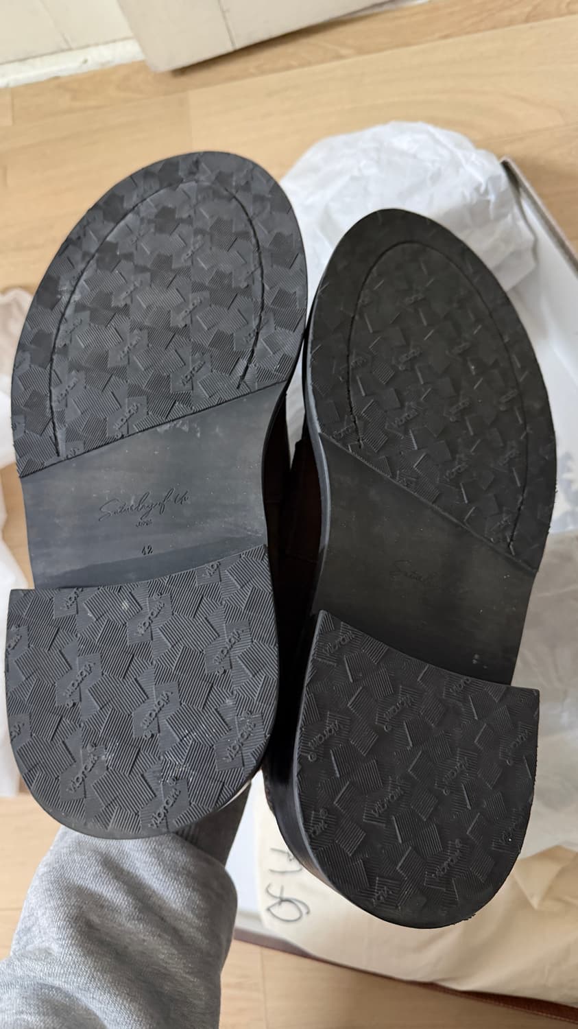 STU Office 스웨이드 로퍼 42 팝니다 상품이미지4