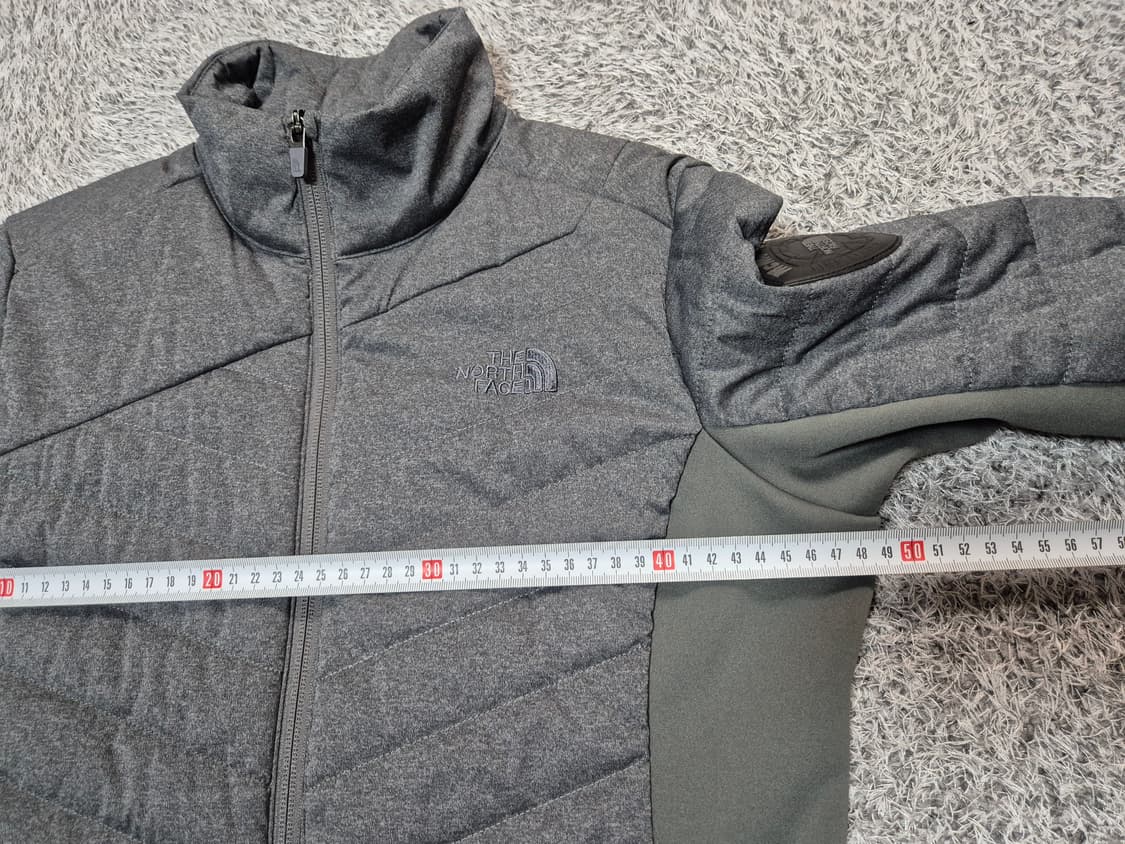 노스페이스 여성 브이모션 경량 패딩 90(M) 상품이미지10