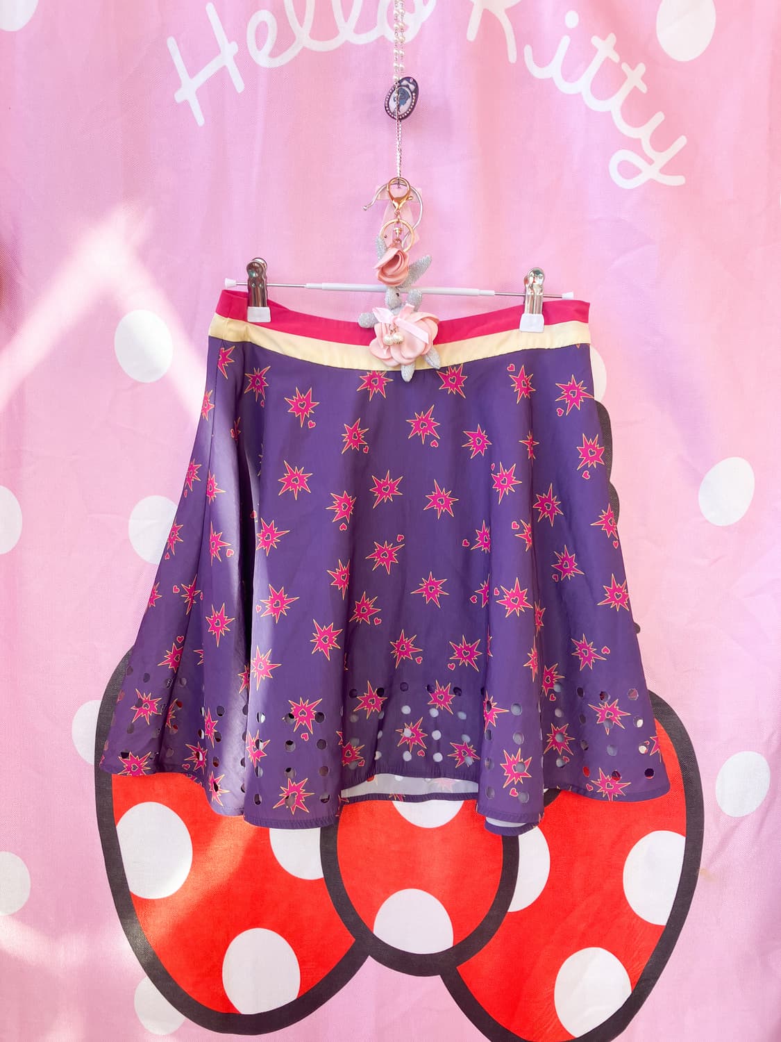 하트 펀칭 플레어 스커트 상품이미지1