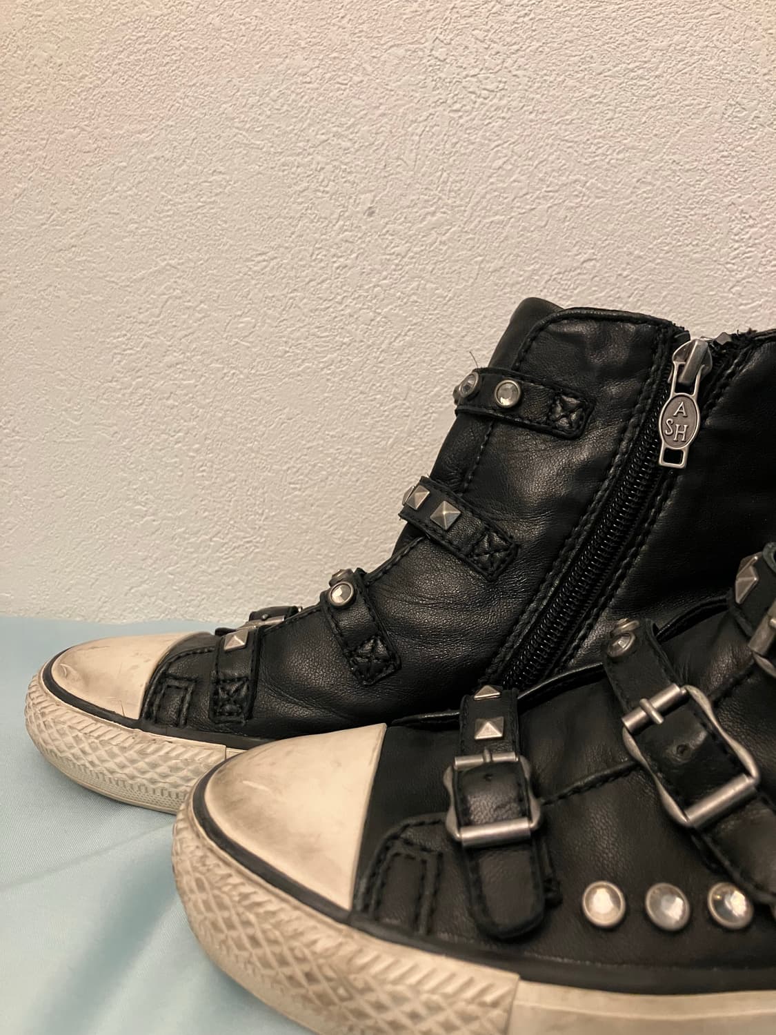 ASH 아쉬 블랙 스터드 하이탑 스니커즈 y2k 고스펑크 고스로리 상품이미지3