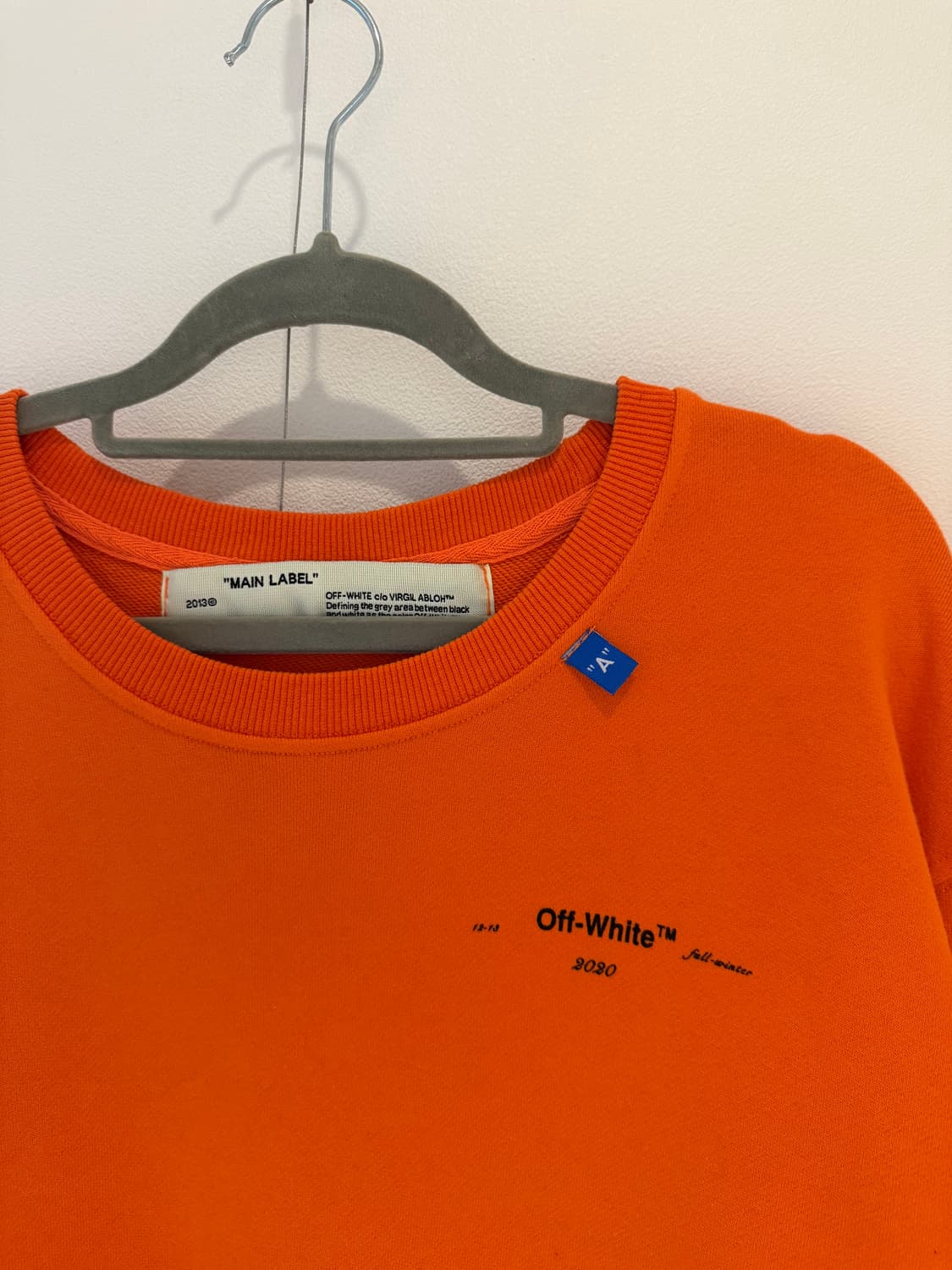 오프화이트 백 애로우 오렌지 맨투맨 상품이미지3