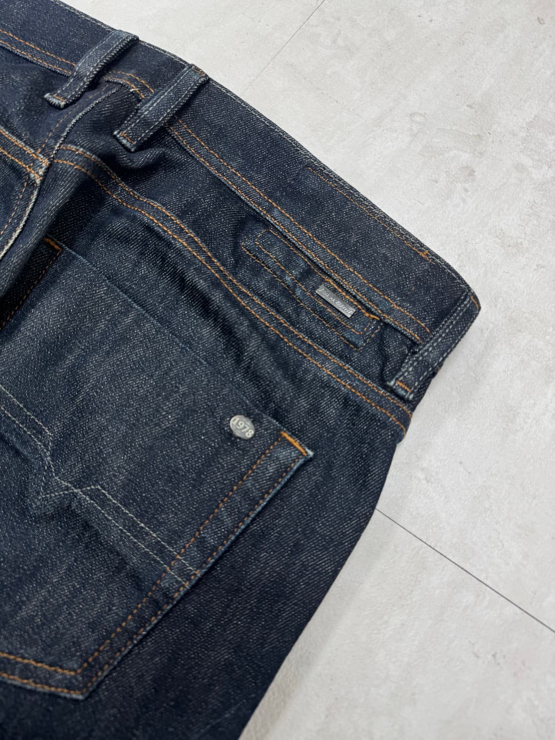 •디젤 TEPPHAR 슬림 캐롯 데님 팬츠 진청 상품이미지7