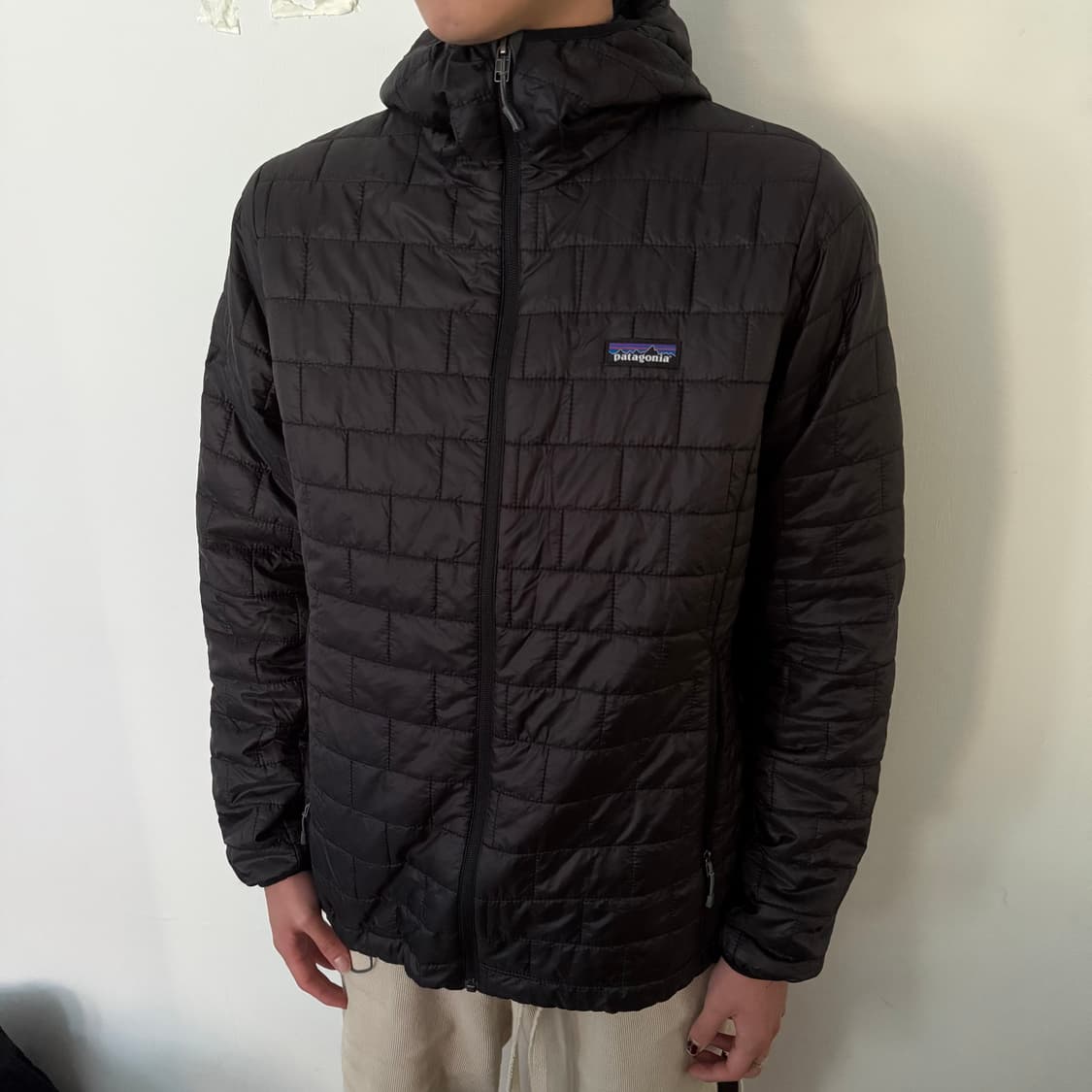 파타고니아 나노퍼프 후디 블랙  상품이미지5