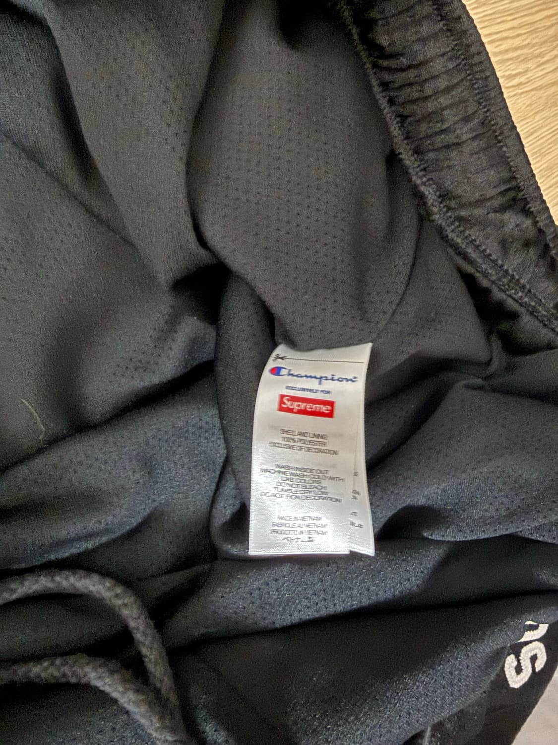 챔피온x슈프림 매쉬 반바지 상품이미지5
