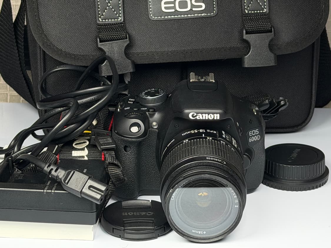 캐논 EOS 600D DSLR 카메라 1750컷 상품이미지1