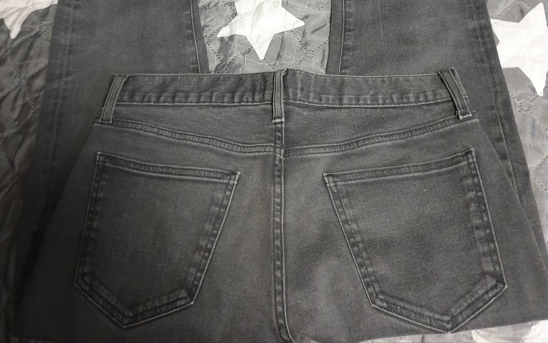 (재팬원사) 유니클로 테이퍼드 스키니 워시드 스판 데님팬츠 그레이(32) 상품이미지3