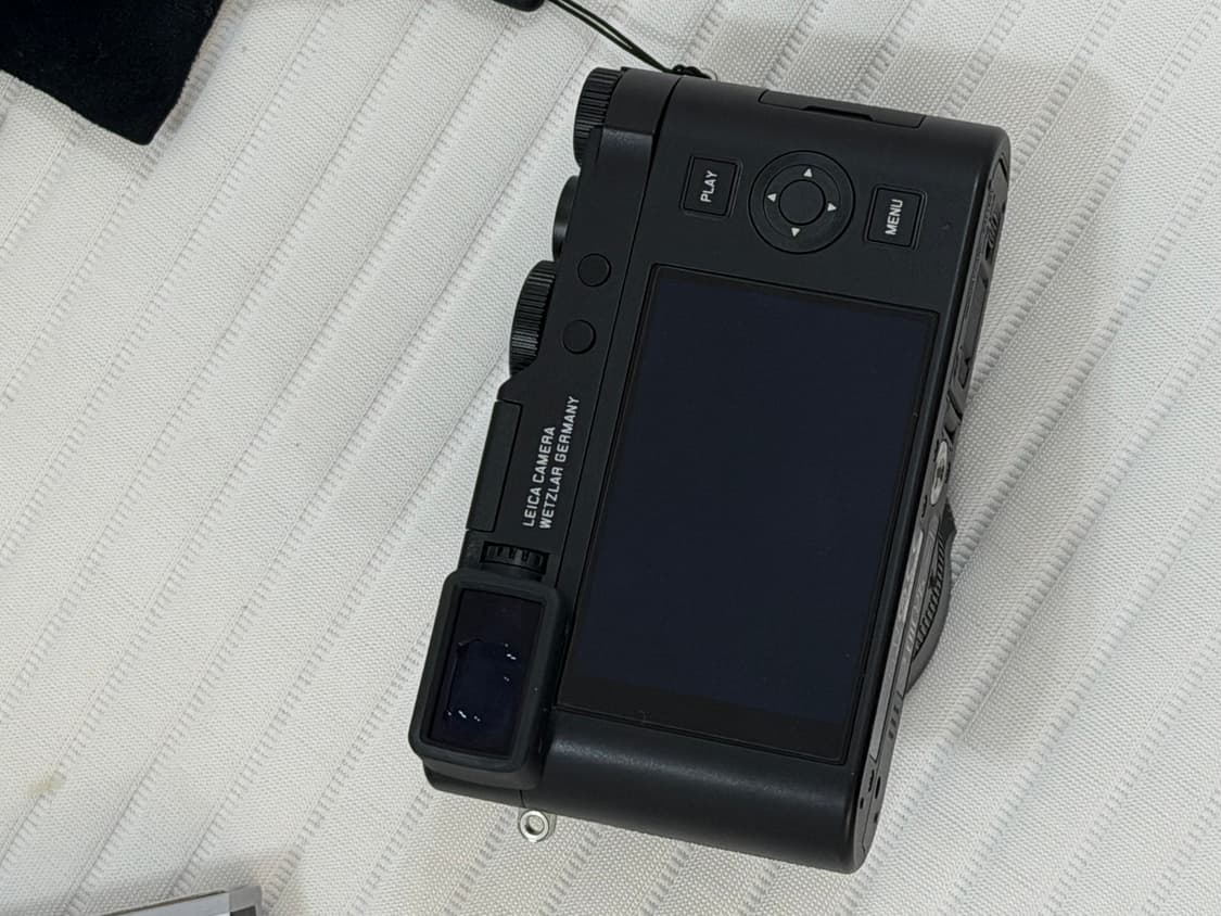 라이카 D-Lux 8 디럭스8 풀박스(25.10구매/300컷 이하 사용) 상품이미지4