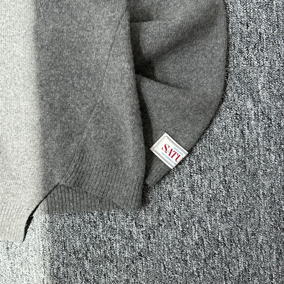 세터 더블린 언발란스 캐시미어 블랜드 니트 상품이미지3