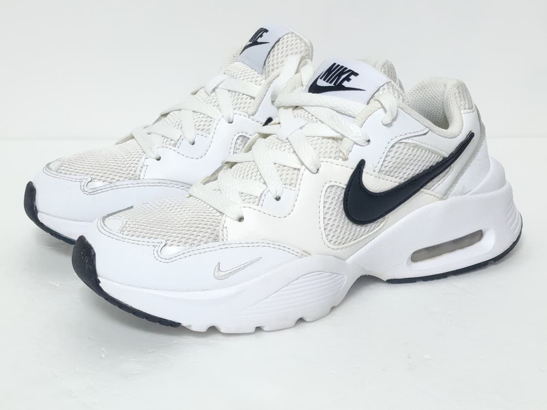 나이키 에어맥스 CJ1671-100 흰색 235mm 상품이미지1