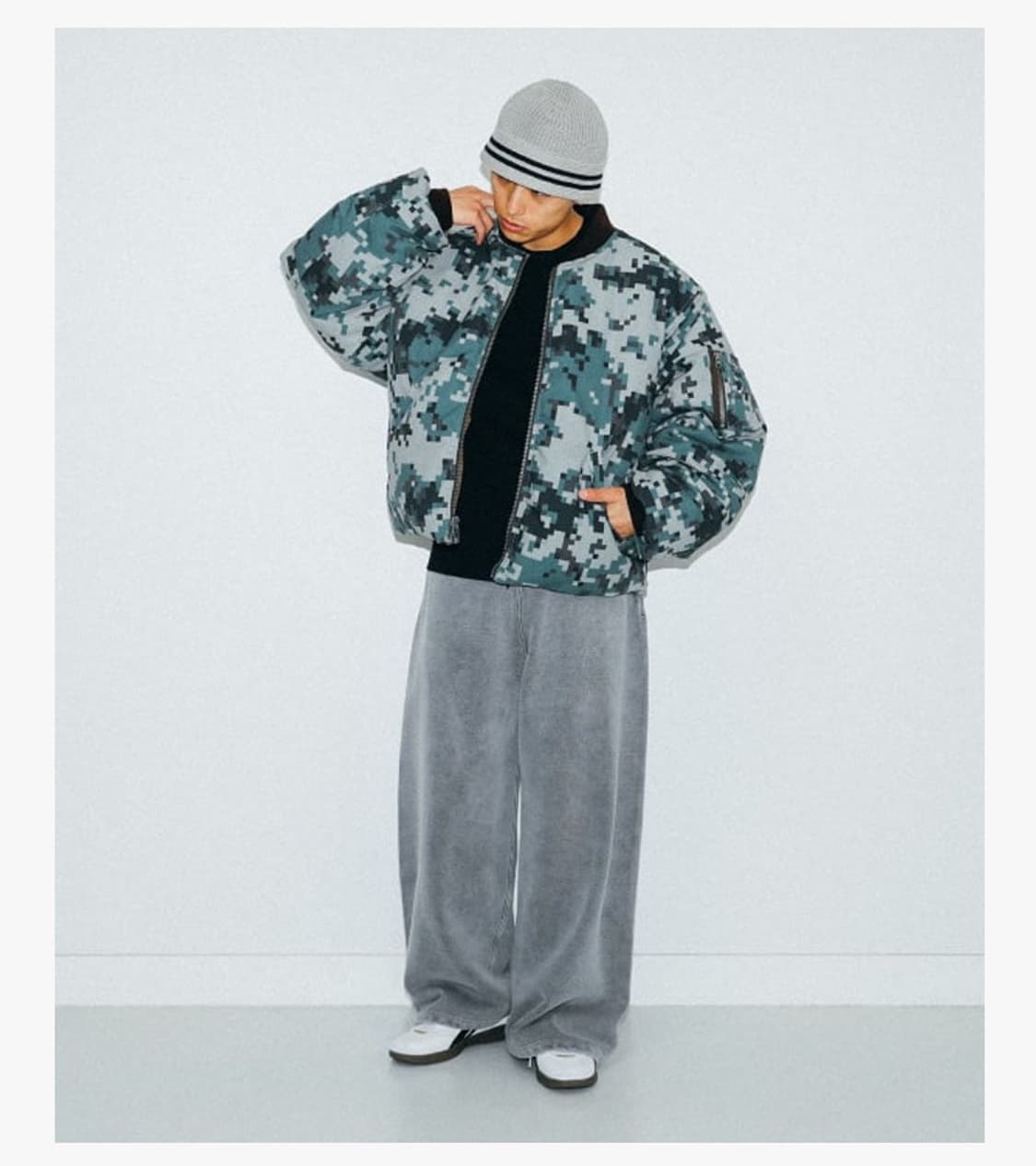 BEAMS - 24FW REVERSIBLE DOWN FLIGHT JK 상품이미지2