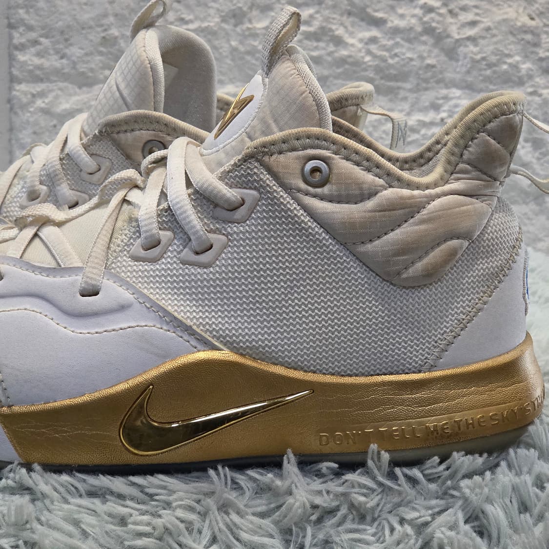 3q-1:Nike PG 3 NASA White/Gold(240)-한정판 상품이미지3