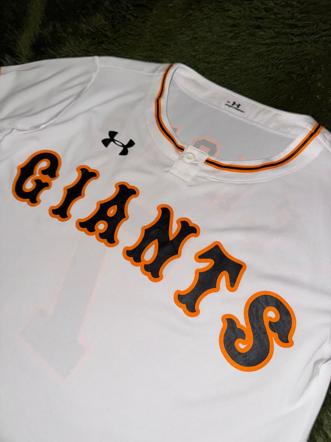 언더아머 요미우리 자이언츠 초노 히사요시 원버튼 헨리넥 유니폼 상품이미지2