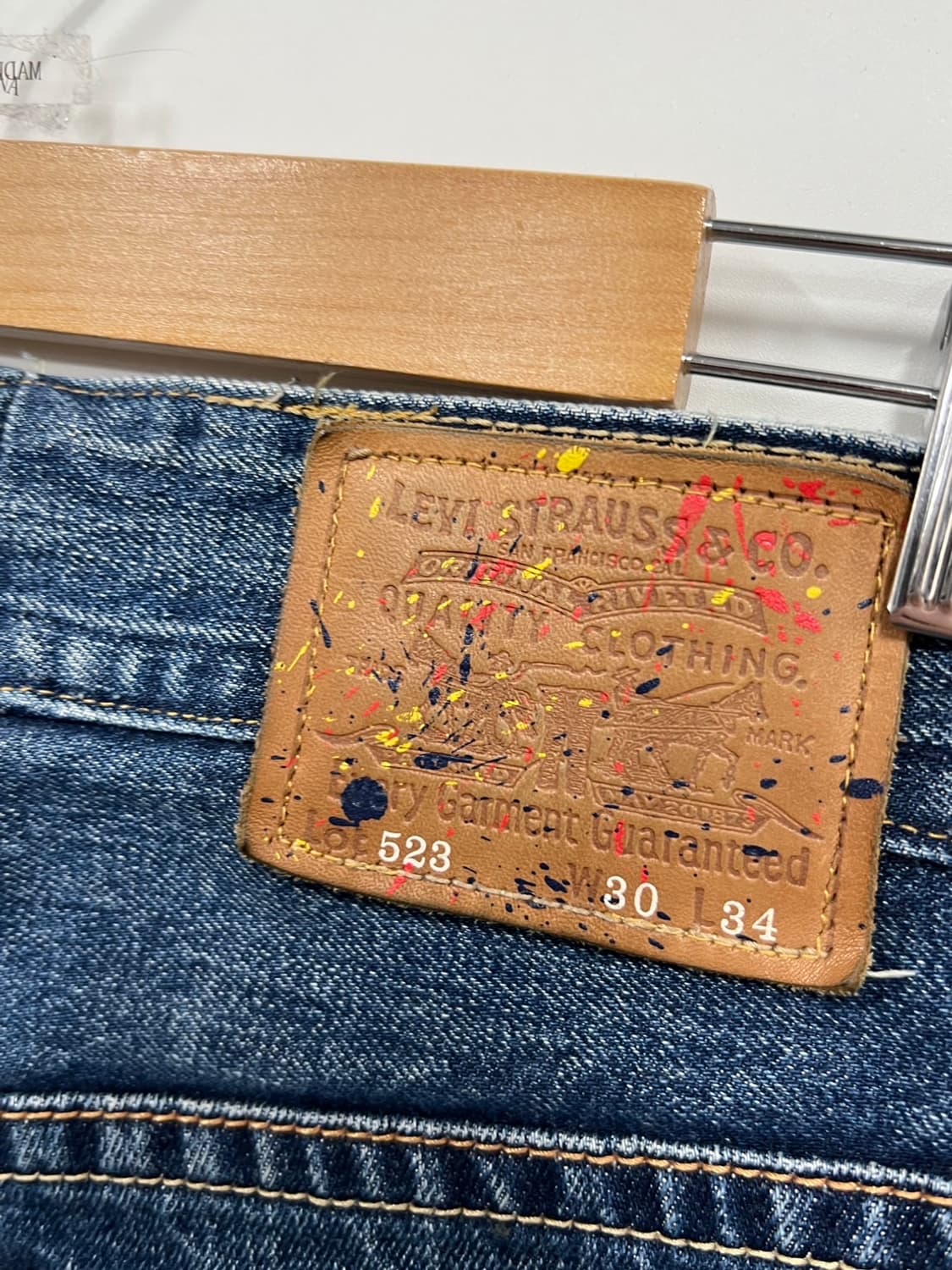 리바이스 523 스트레이트 빈티지 워싱 데미지 데님 팬츠 상품이미지3