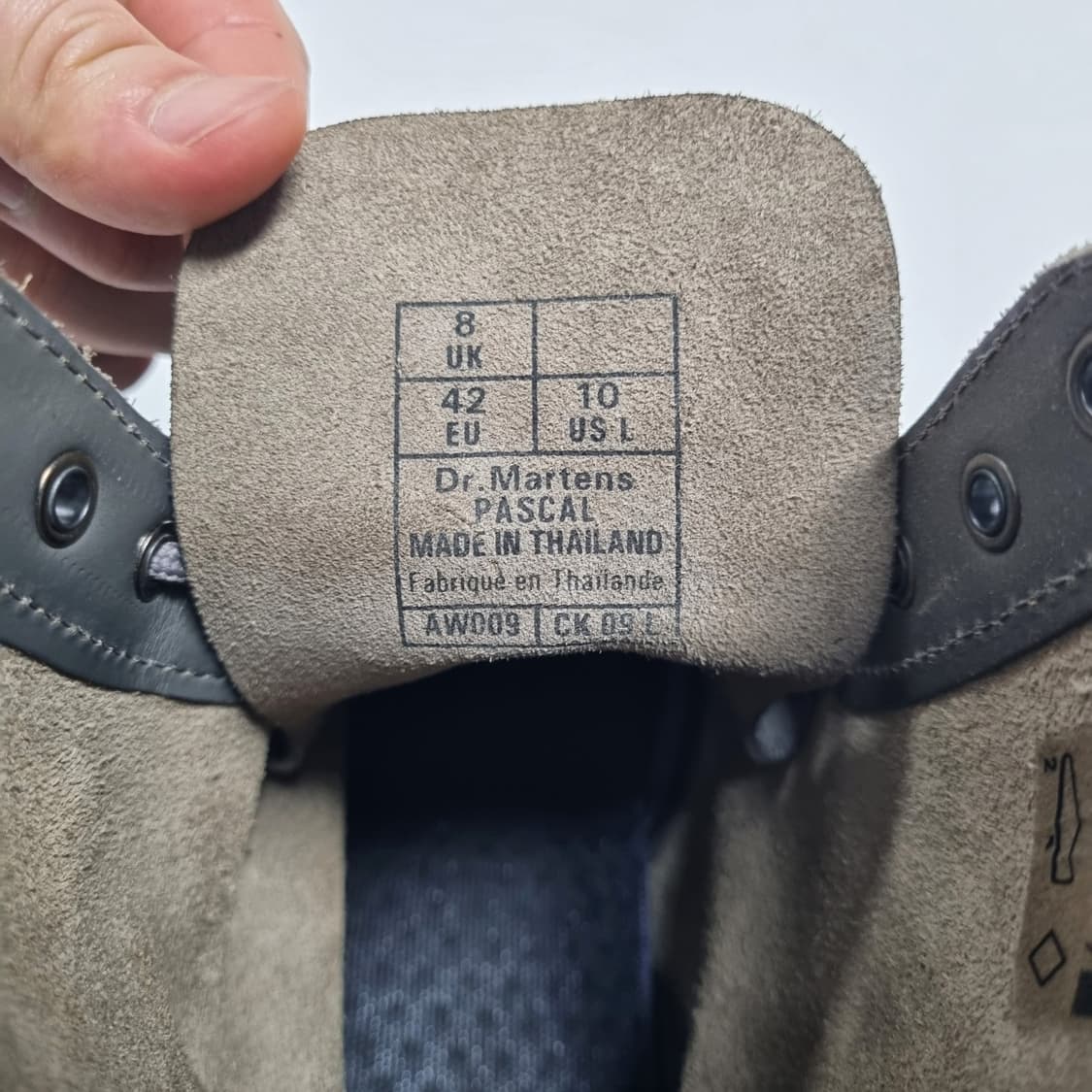 닥터마틴 PASCAL 8홀 - 270 (UK8)   DR.MARTENS 상품이미지9
