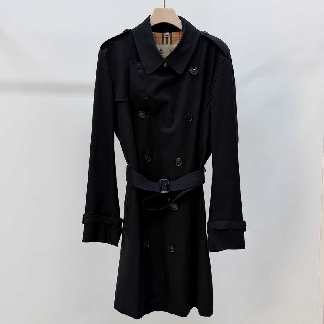 [S+급/52] 버버리 첼시 헤리티지 롱 트렌치 코트 블랙 상품이미지1