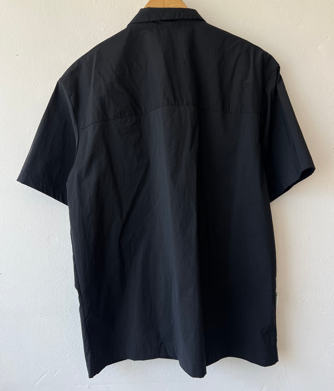 스노우피크 남성 블랙 고프코어 반팔셔츠 

 상품이미지8