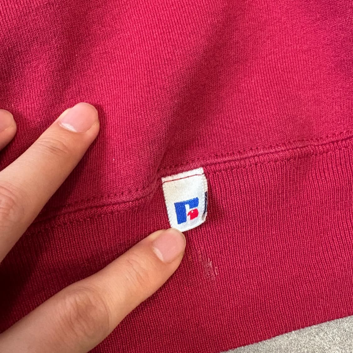 90s Russell 90년대 미국 생산 러셀 블랭크 레드 스웻셔츠 상품이미지5