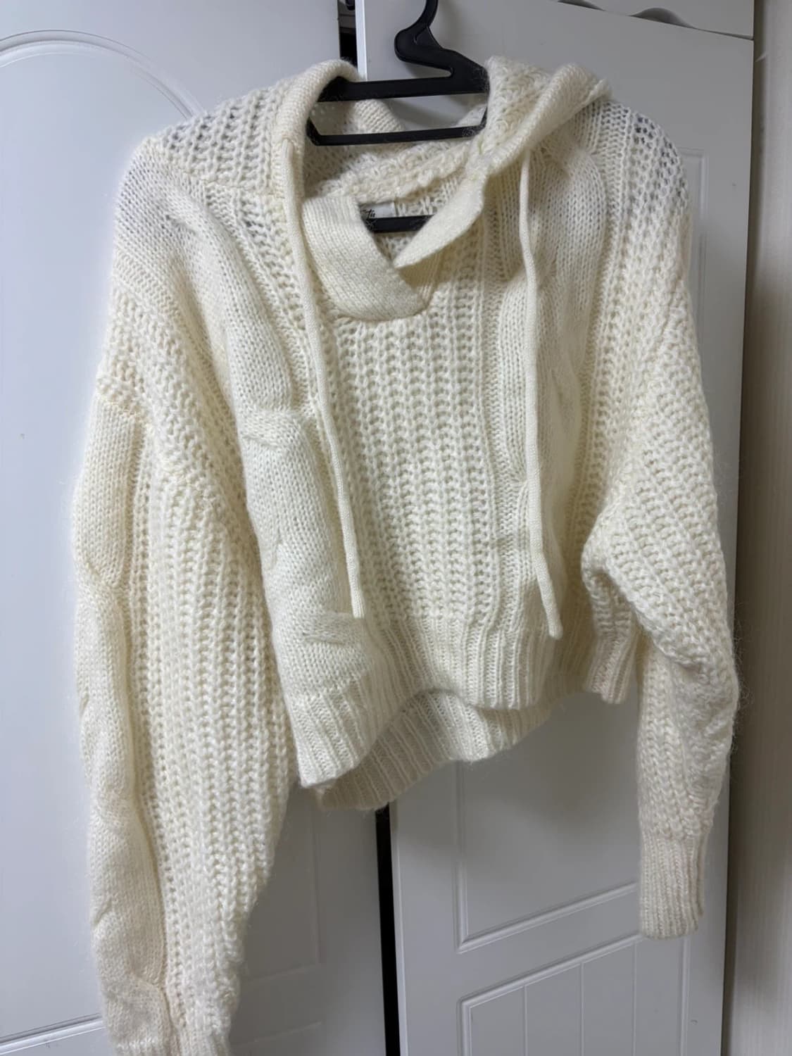 더티스 모헤어 후드 트위스트 니트 아이보리 상품이미지5