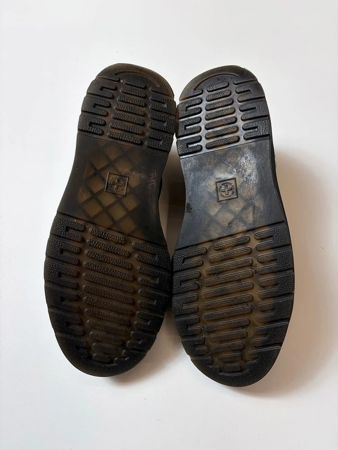 닥터마틴 17AW 단테 6홀 스니커즈 Q1453 상품이미지8