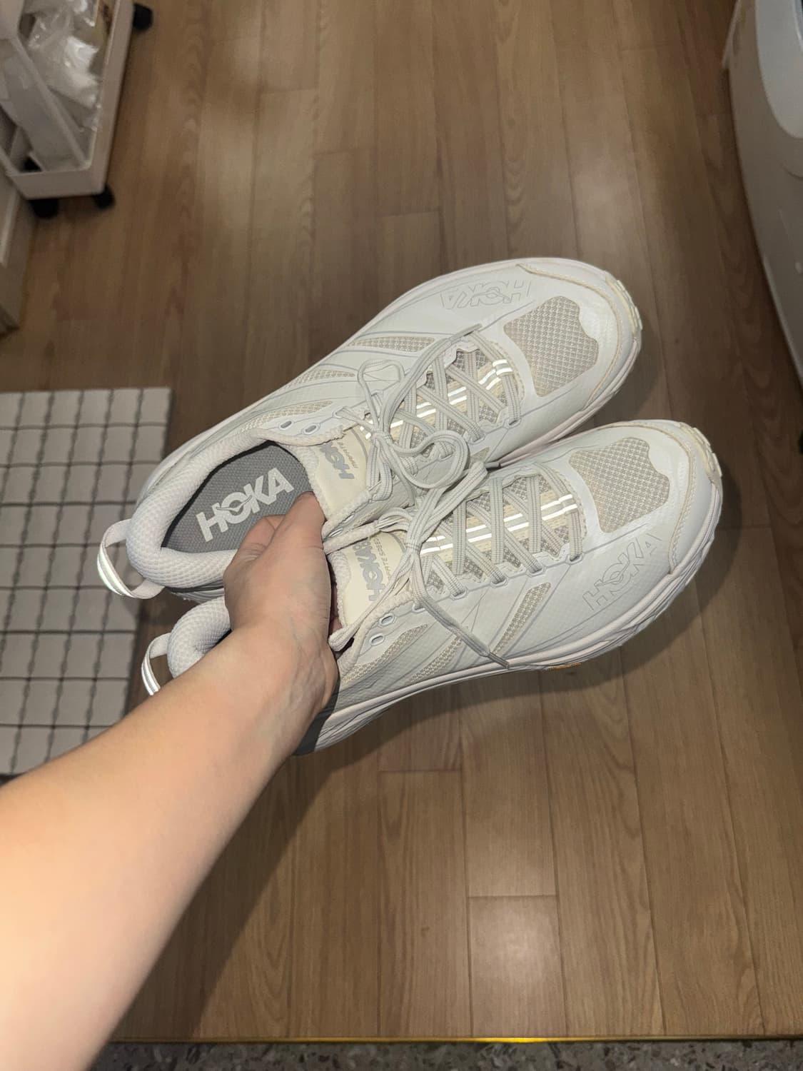 호카 마파테 스피드 2 화이트 루나 락 285 상품이미지2