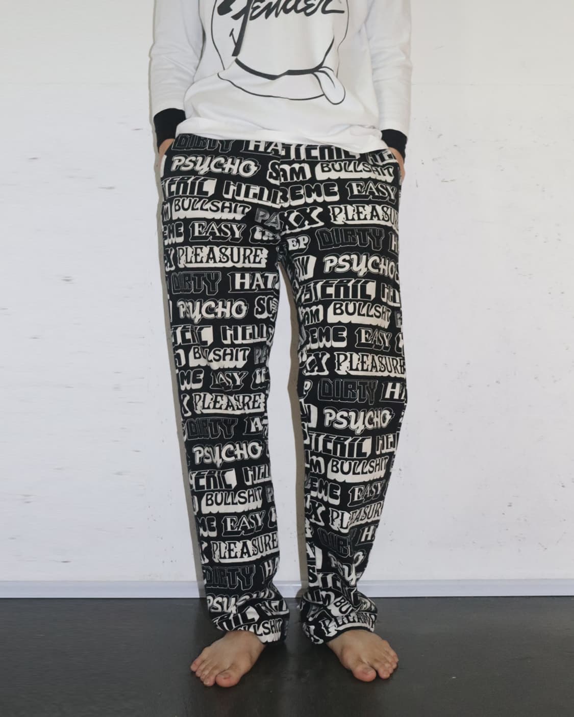 히스테릭 글래머 x 슈프림 싸이코 레터링 팬츠 상품이미지1