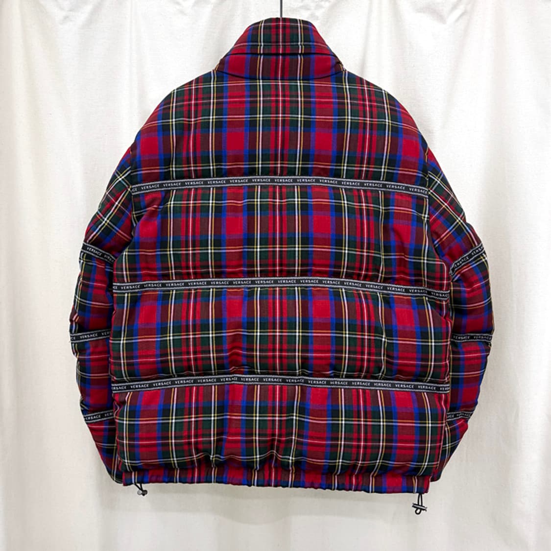 베르사체 체크 푸퍼 구스다운 자켓 상품이미지4