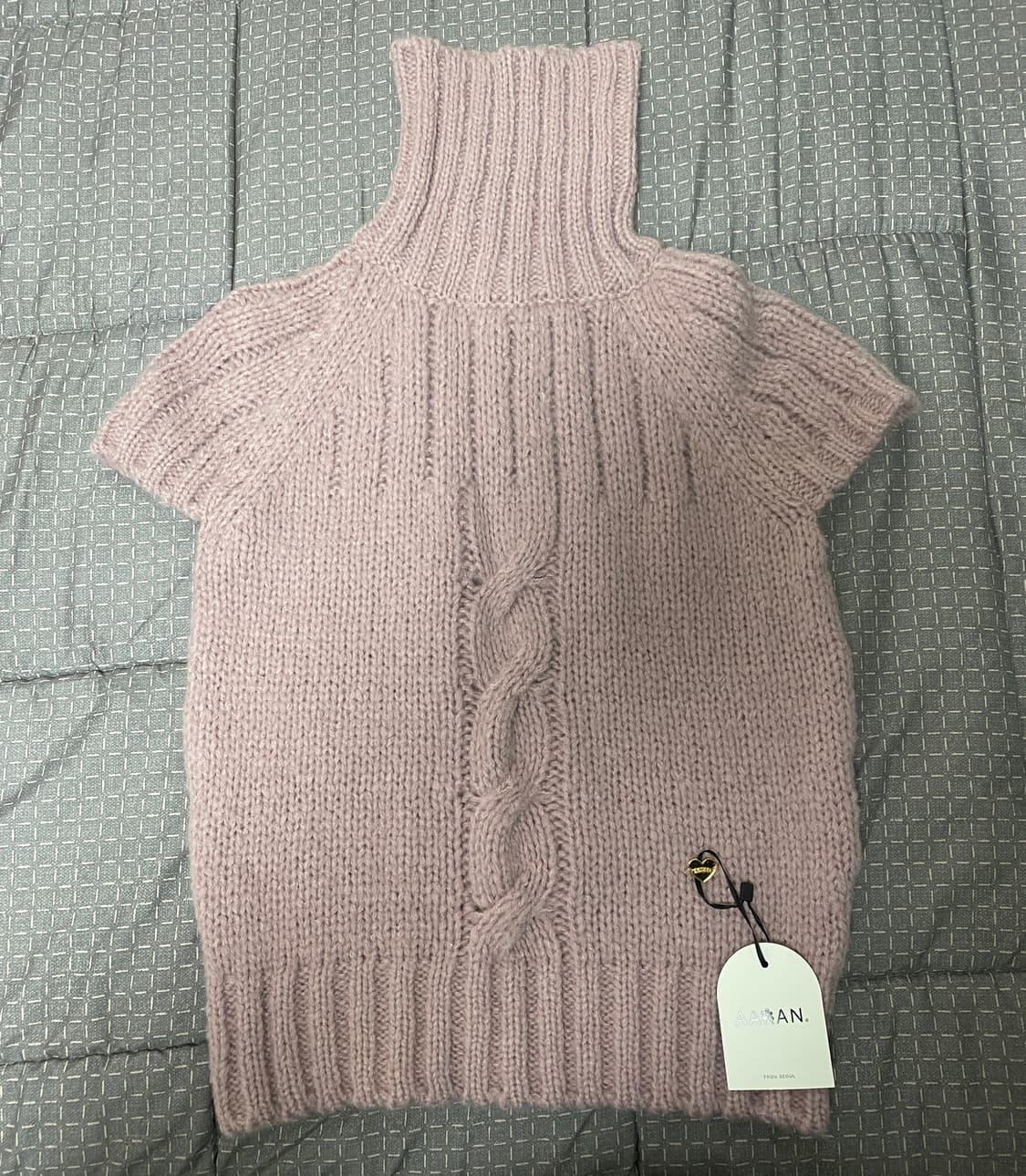 어랜 트위스트 터틀넥 반팔 니트 새상품 상품이미지3