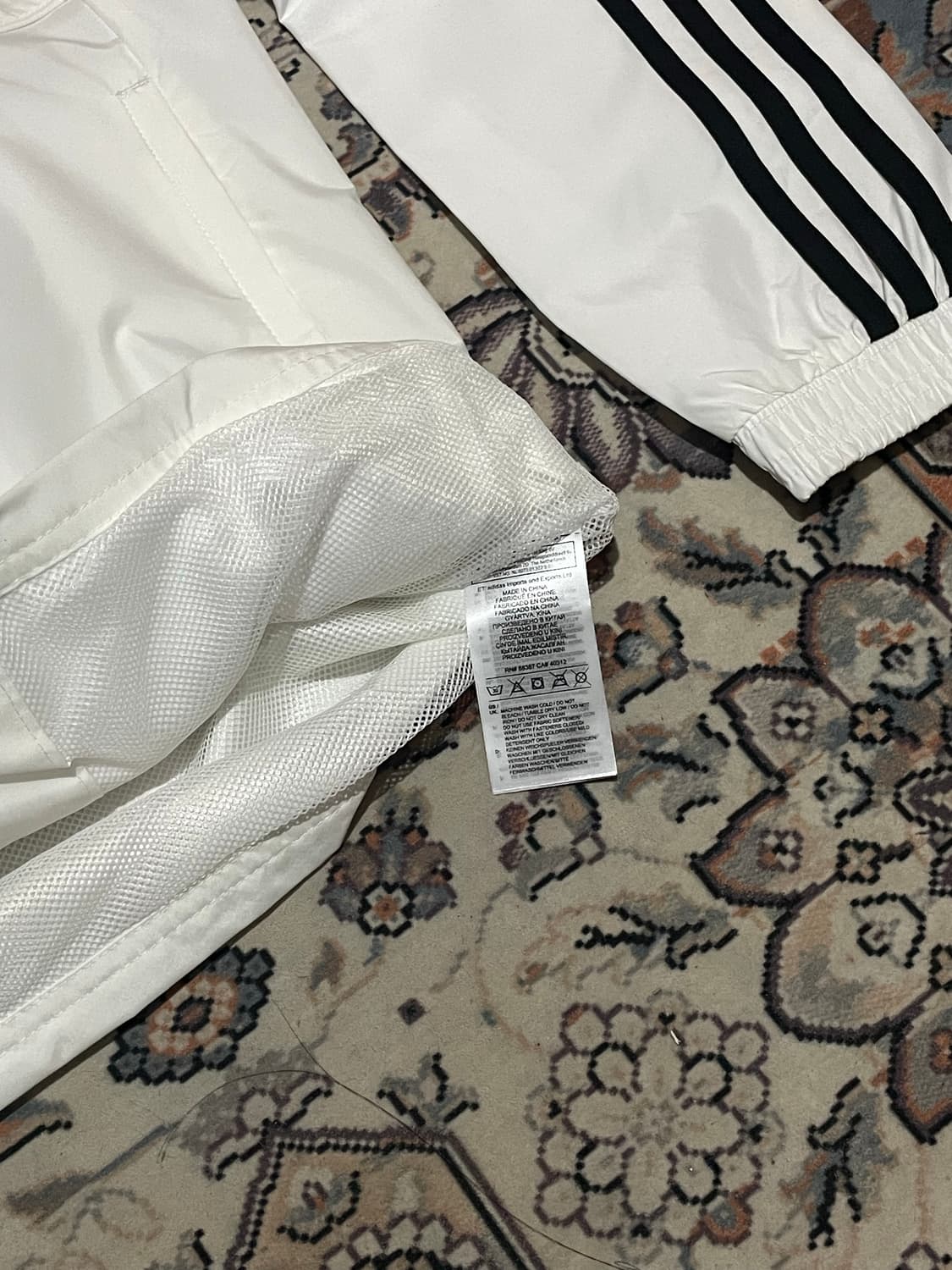 아디다스 레알마드리드 바람막이  상품이미지5