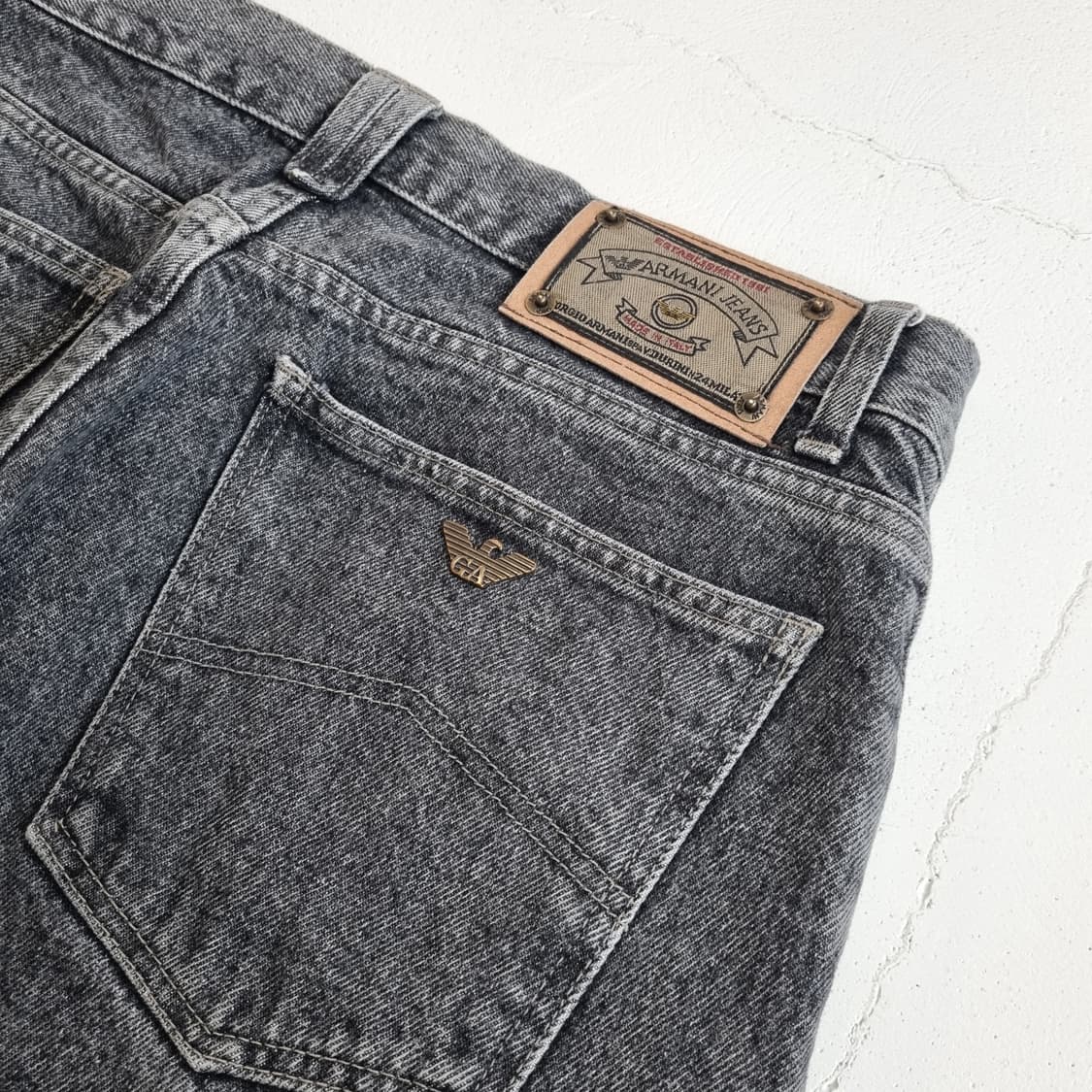 90S ARMANI JEANS 흑청 데님팬츠 - 32 상품이미지8