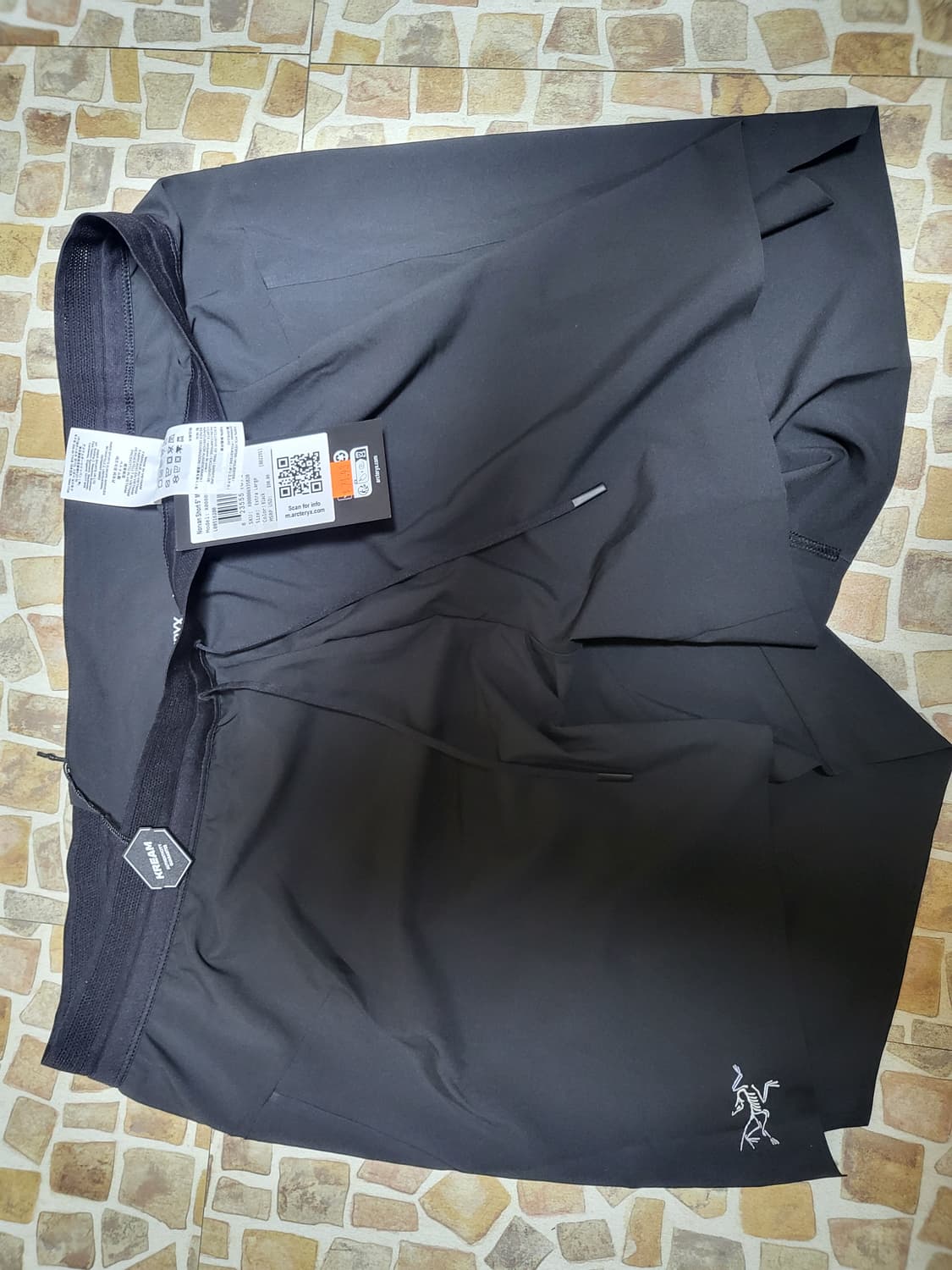 아크테릭스 노반 숏 블랙 XL 새상품 상품이미지1