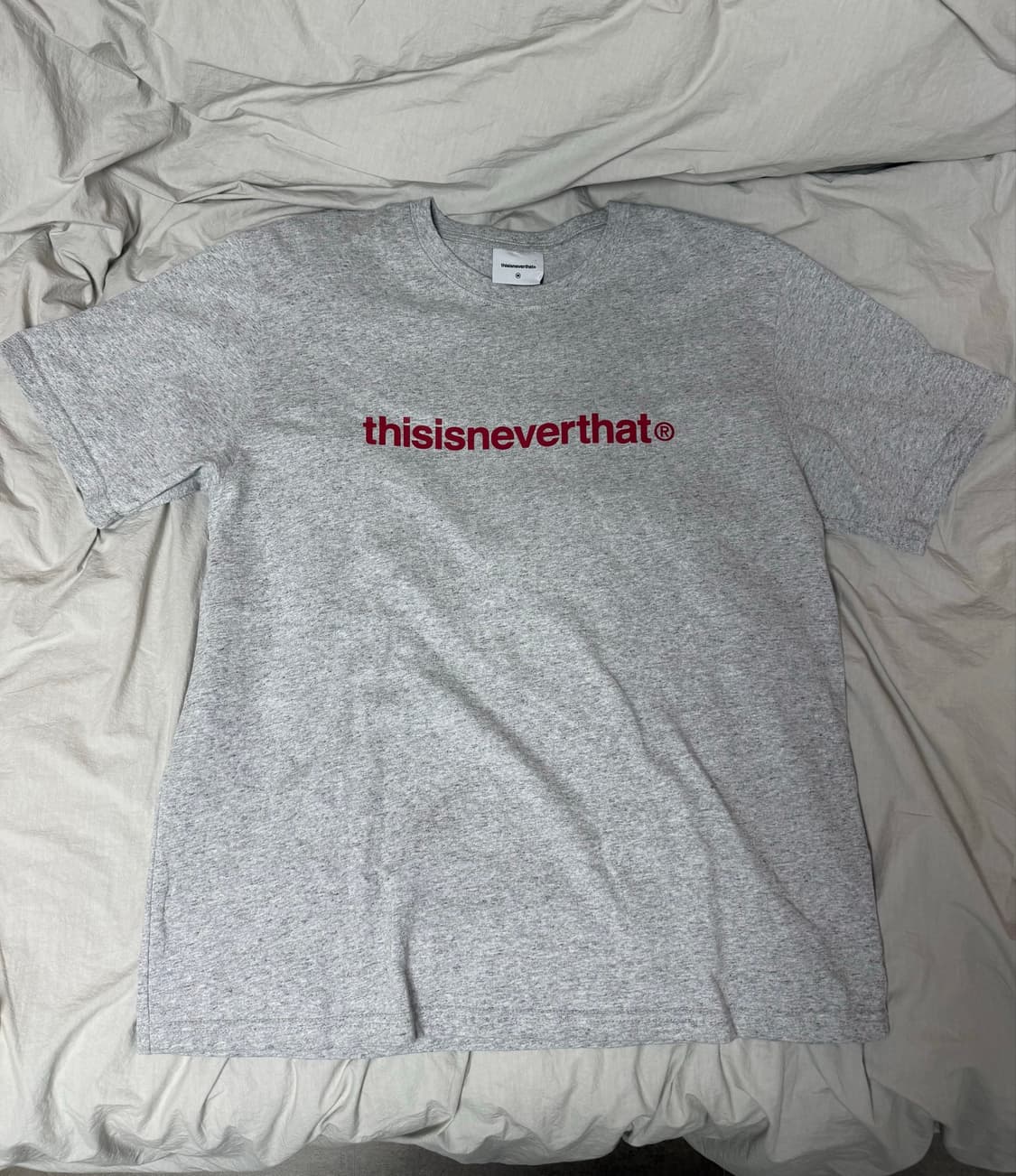 thisisneverthat 디스이즈네버댓 그레이 반팔 상품이미지1