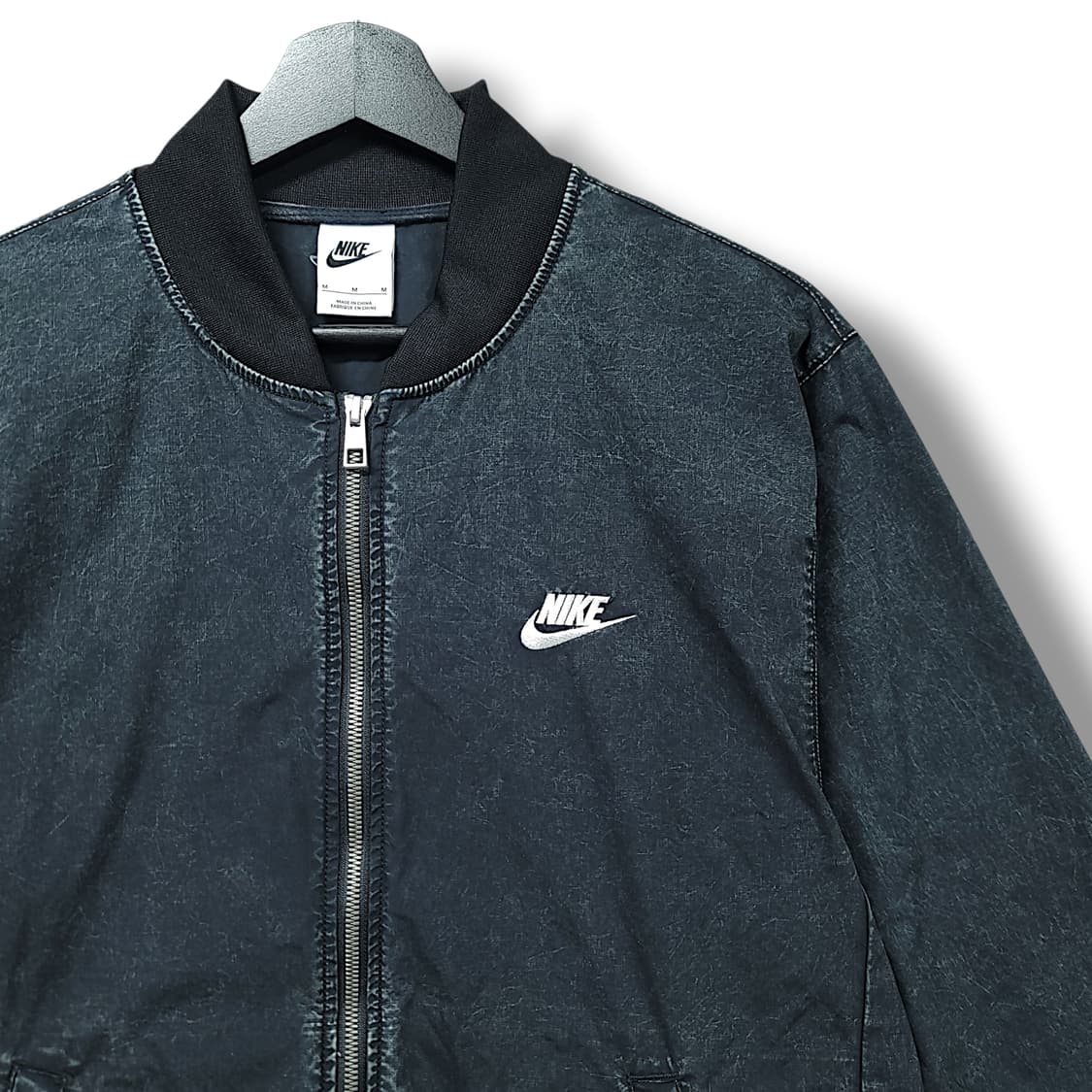[M] 나이키 클럽 블랙 언더라인드 우븐 봄버 자켓 상품이미지3