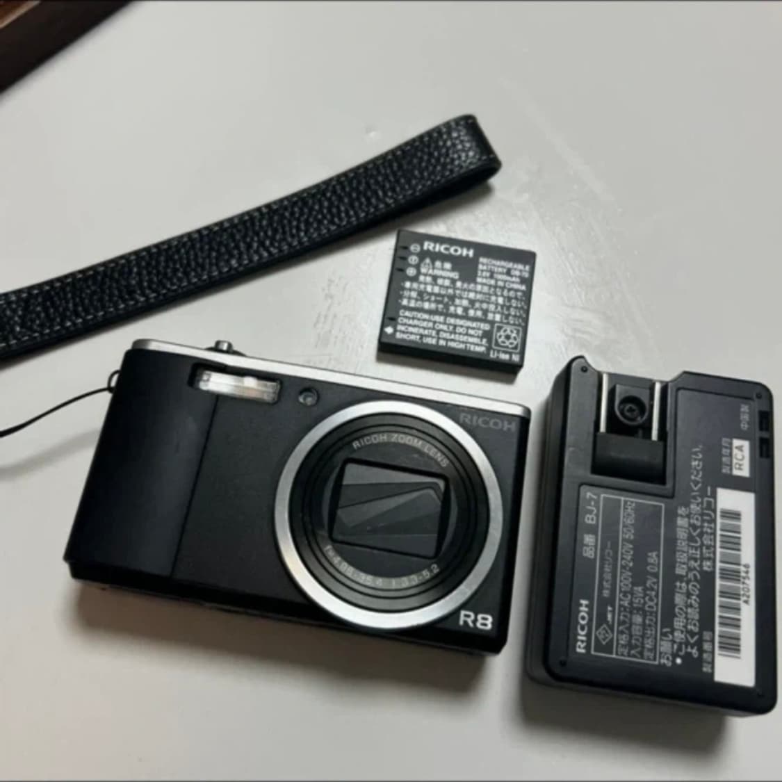 리코 R8디카(작례o) 장원영카메라 상품이미지1