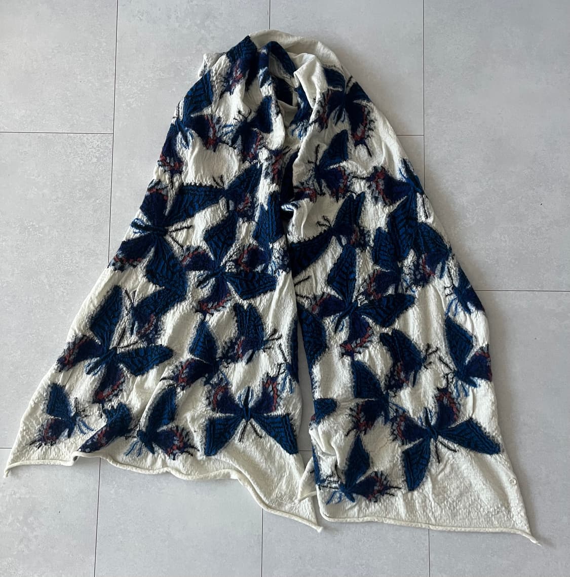 캐피탈 버터플라이 머플러 상품이미지1