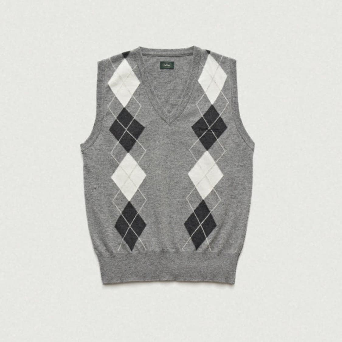 더바넷 Grey argyle knit vest 상품이미지1