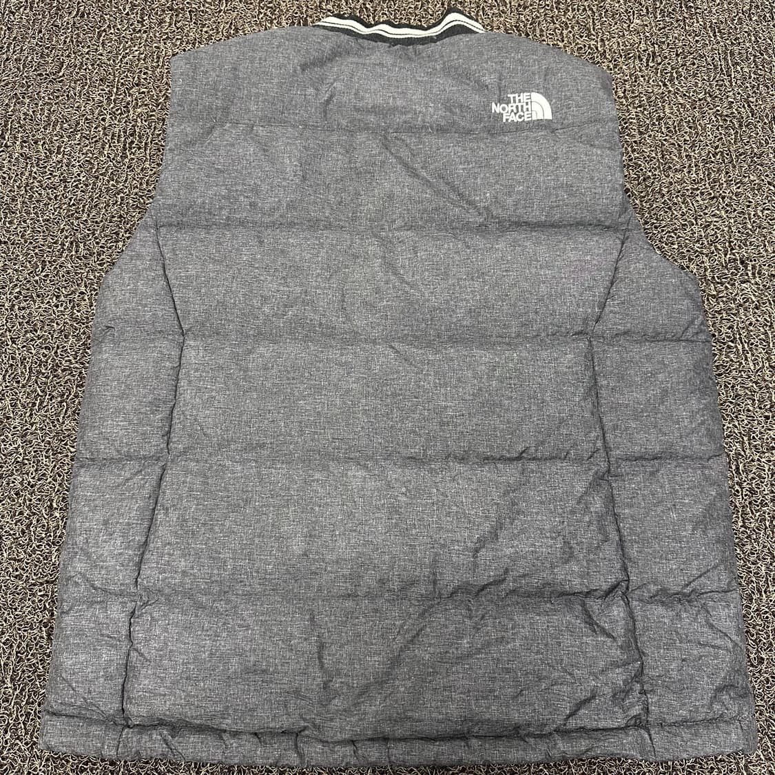 노스페이스 구스다운 패딩 조끼 그레이 95(M) 상품이미지3