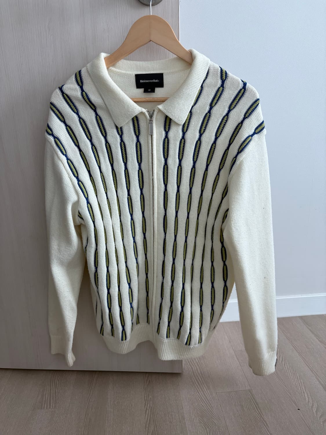 thisisneverthat Knit Zip-Up – Ivory Patt 상품이미지1