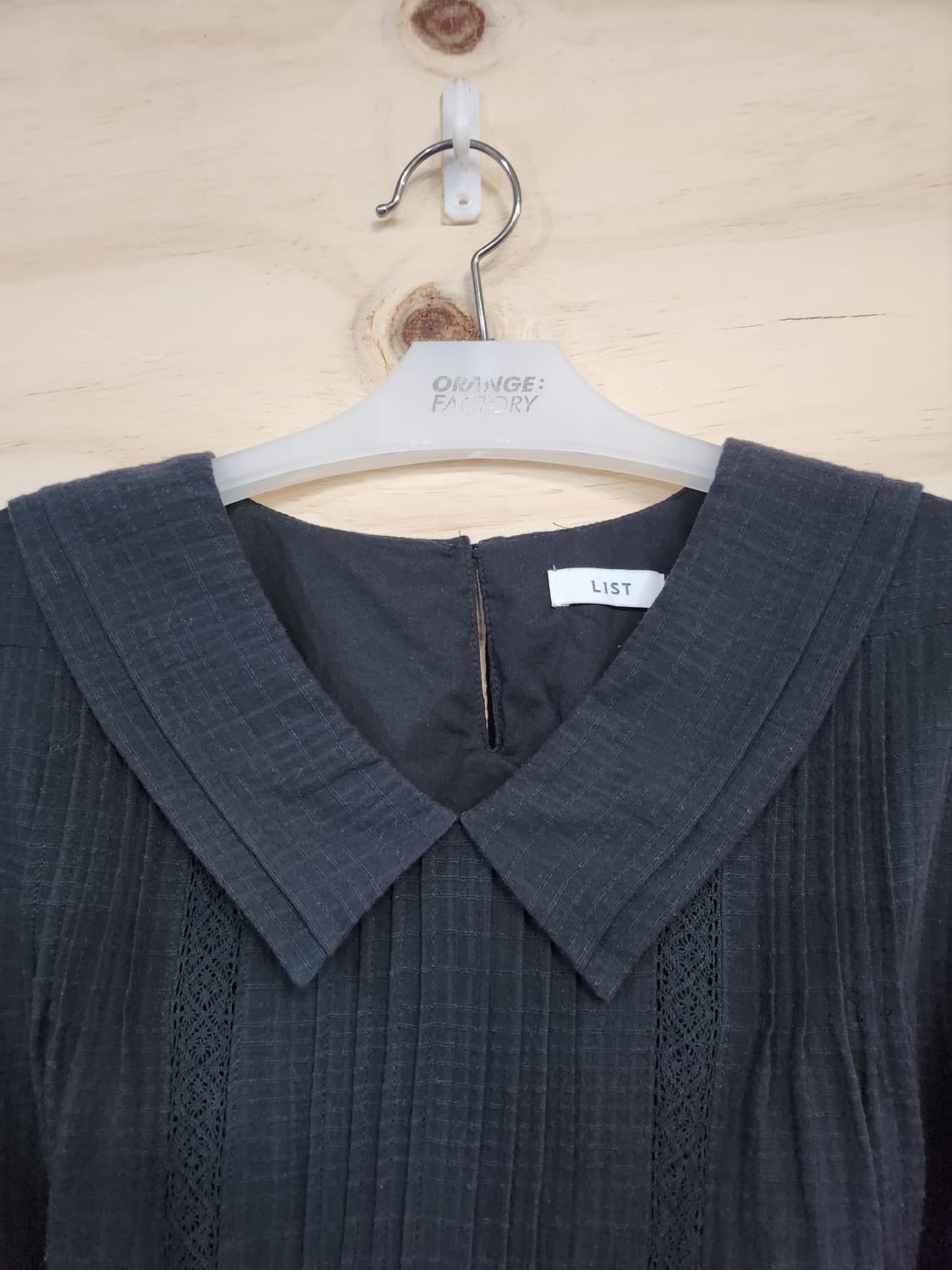 1183) 리스트 LIST 카라 크롭 블라우스 상품이미지4