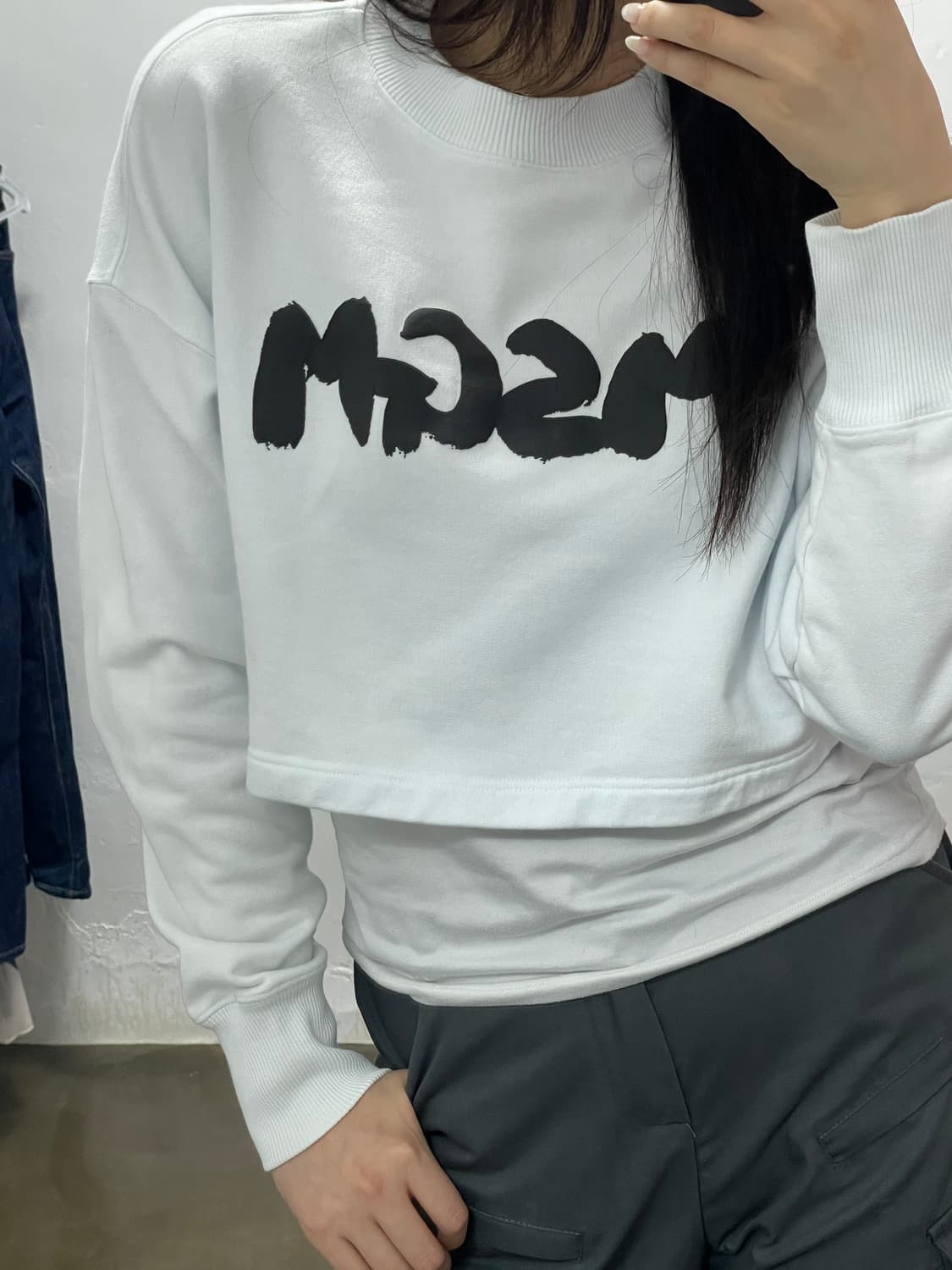 MSGM 크롭 맨투맨 화이트 상품이미지1