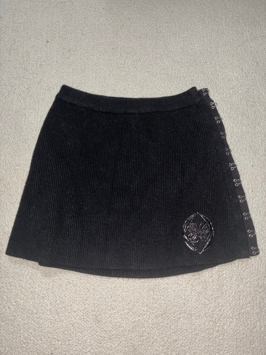 배드블러드 후크 치마 상품이미지1