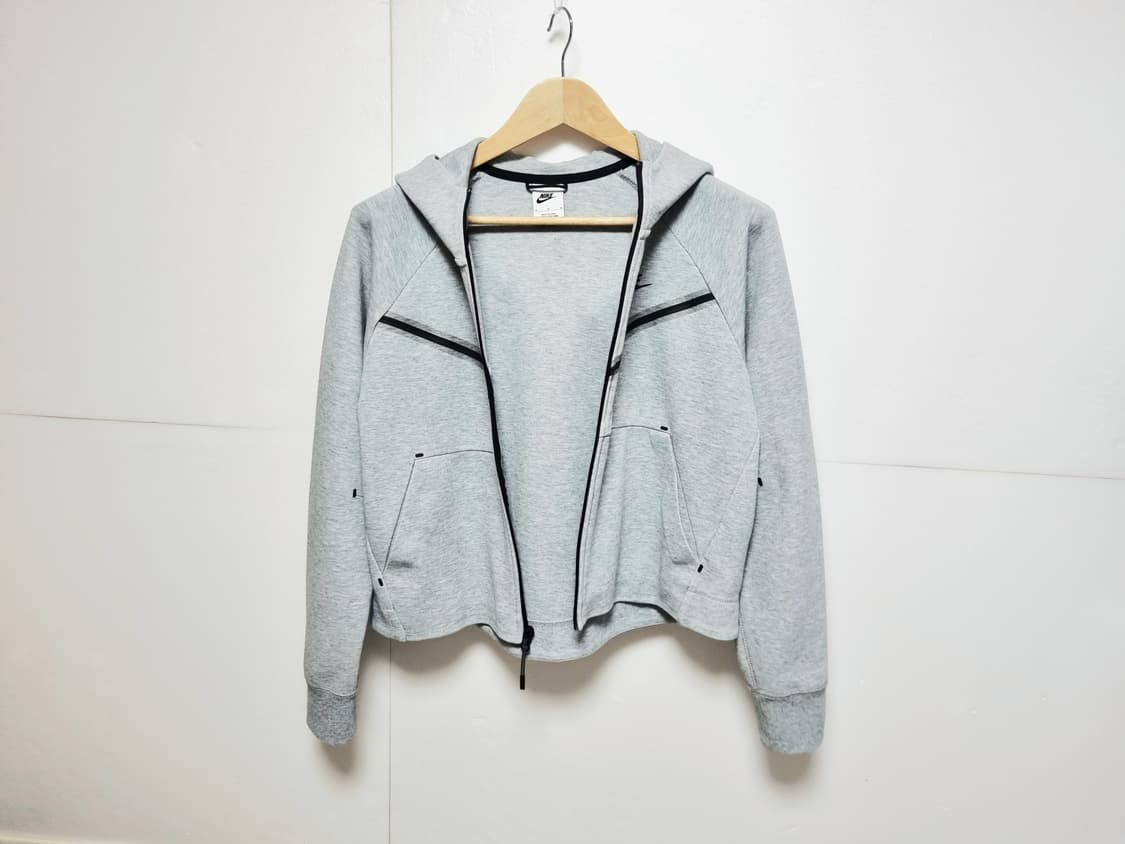 여성 2022 나이키 정가14만 테크팩 트레이닝복 러닝복 런닝복 후드집업 상품이미지5