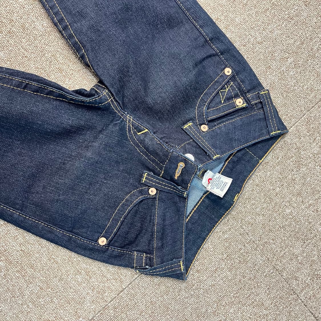  트루릴리젼 부츠컷 데님팬츠 상품이미지4